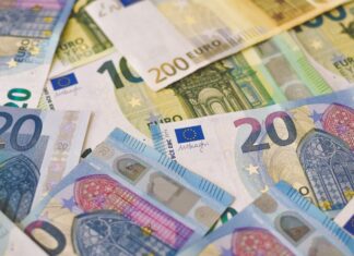Αντίστροφη μέτρηση για τις φορολογικές δηλώσεις – Πώς να διορθώσετε λάθη χωρίς πρόστιμο