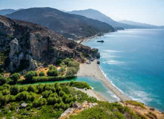Οριζόντια κατηγοριοποίηση περιοχών και άνισοι όροι δόμησης στο νέο χωροταξικό του τουρισμού