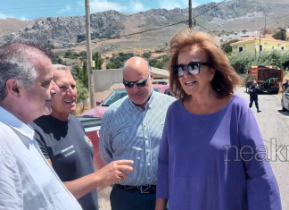 Ντόρα Μπακογιάννη: «Θα ξαναχτίσουμε σπίτια και επιχειρήσεις, θα ξαναφυτέψουμε τις ελιές»