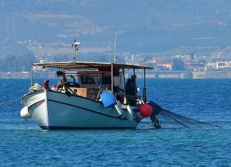 Κρήτη: Σε τραγική κατάσταση οι ψαράδες – “Δεν αντέχουμε άλλο” λένε και βγαίνουν στους δρόμους
